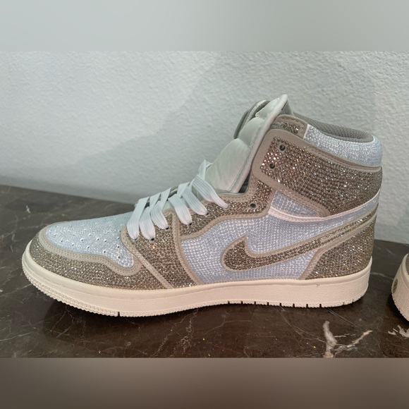 Women’s 8.5: Custom White, Tan & Gold Iced Out Blingged Nike Air - Picture 7 of 11